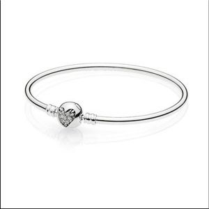 Pandora bracelet